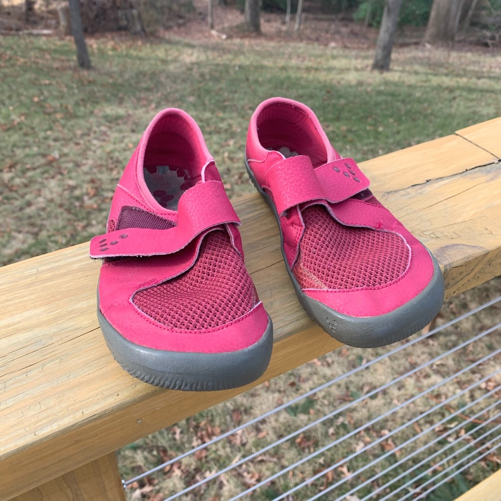 Vivobarefoot Primus Kids - EUR 35K - Red